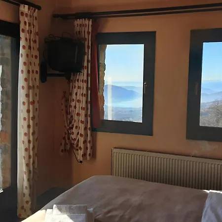 Petrino Pentolvio Guest house